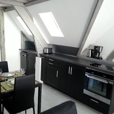 Le Logis De La Tour Apartamento Amboise Exterior foto